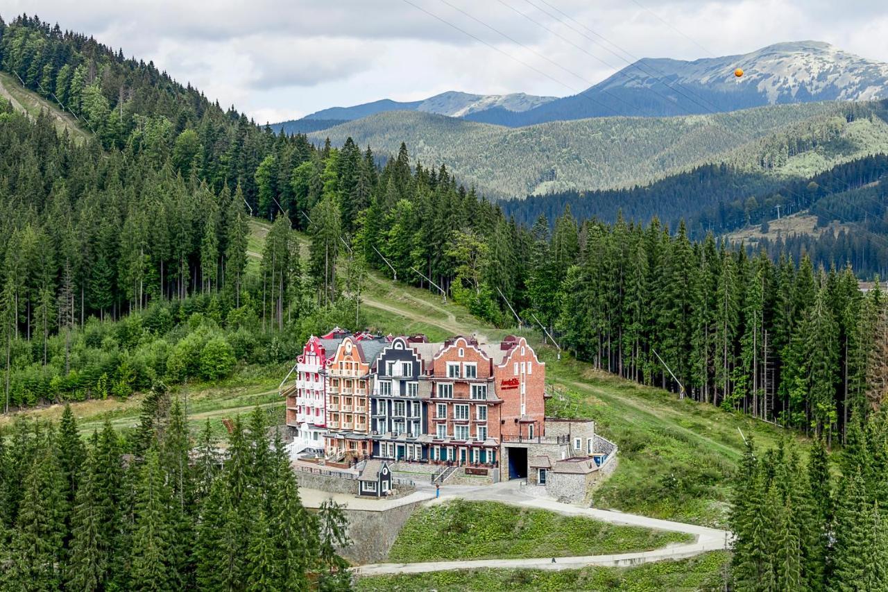 Amstelski Hotel Bukovel Kültér fotó